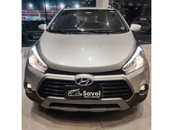 HYUNDAI HB20X 1.6 16V PREMIUM FLEX 4P AUTOMÁTICO HYUNDAI HB20X 1.6 16V PREMIUM FLEX 4P AUTOMÁTICO